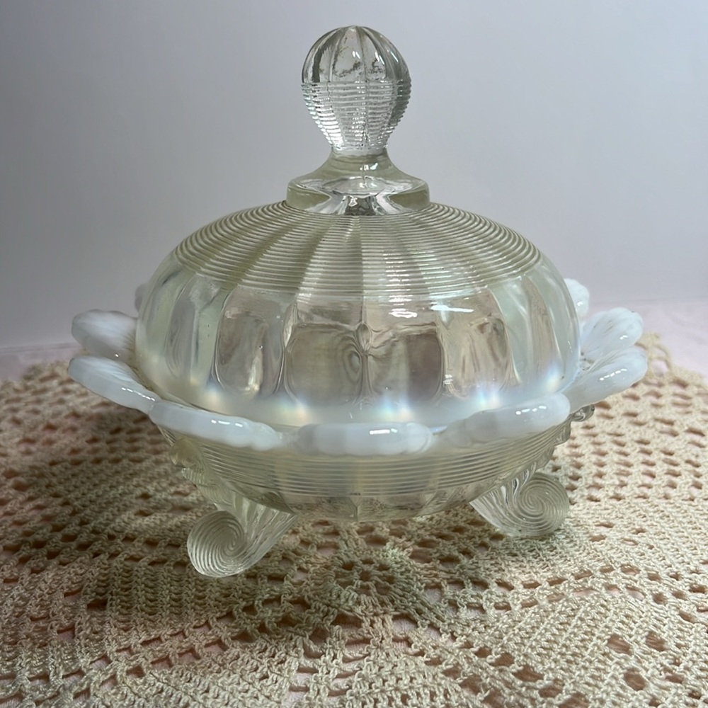 Vintage Opalescent Mosser Klondike Covered Candy Dish Footed